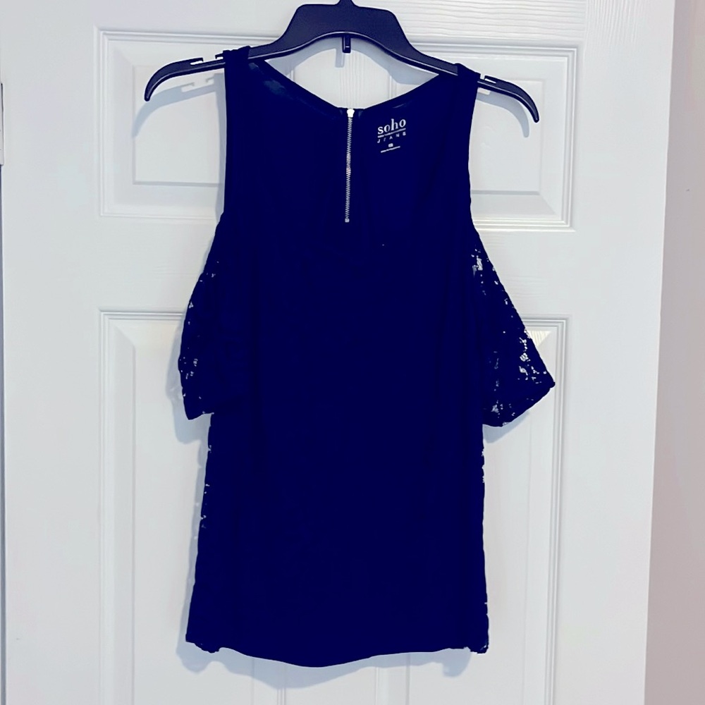 SOHO EXCELLENT CONDITION Navy Cold Shoulder Top- Size S